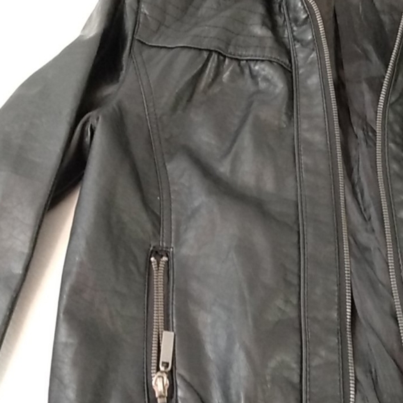 Paris Blues Black Faux Leather Jacket with hoodie Women's Size Large - Picture 15 of 16